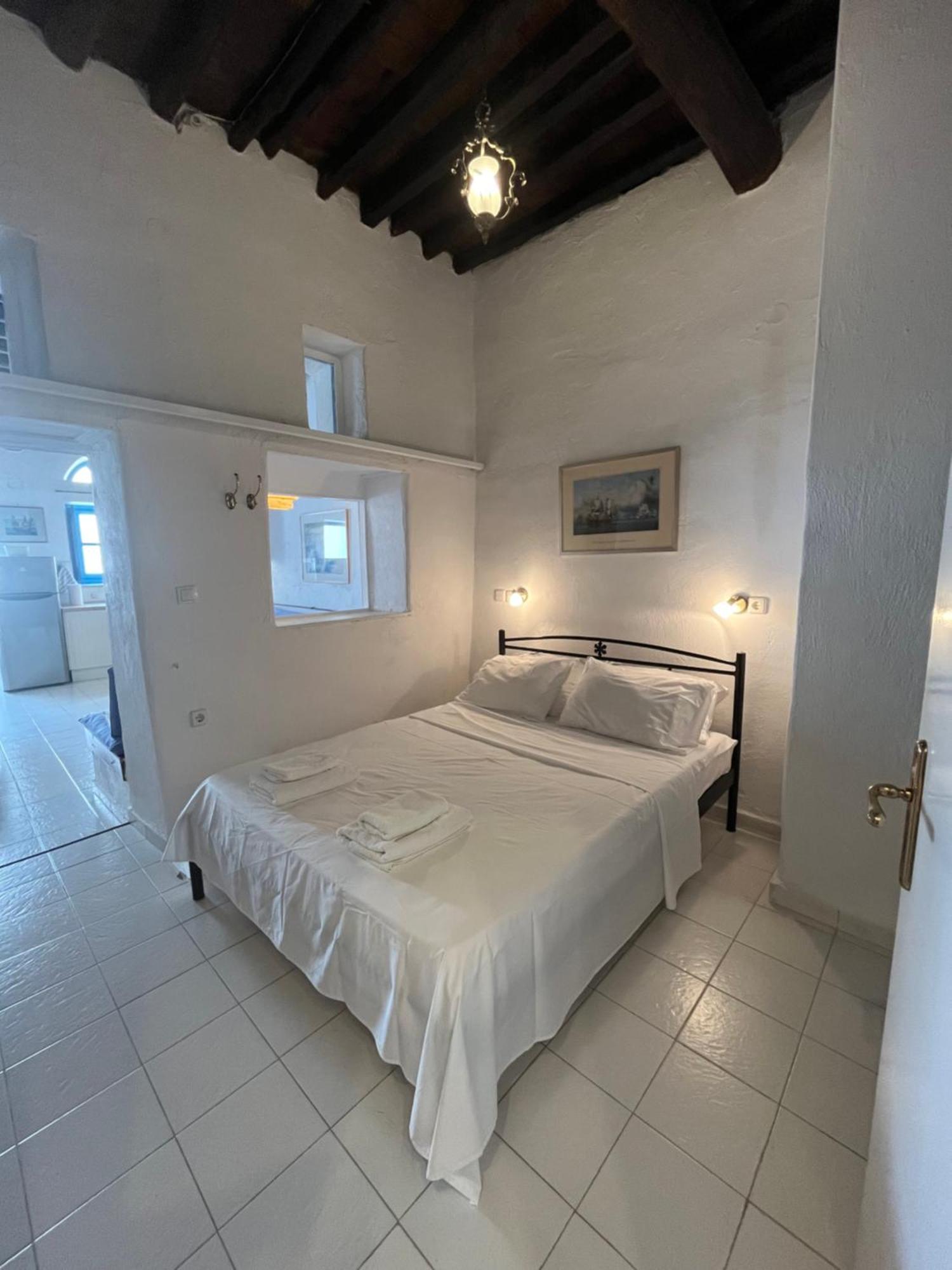 Neoclassical Apartment, Central Chora Andros Exterior photo